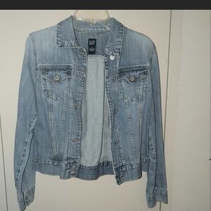 GAP Women's Light Blue Denim Jacket